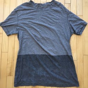 Men’s lululemon XXL tech T-shirt
